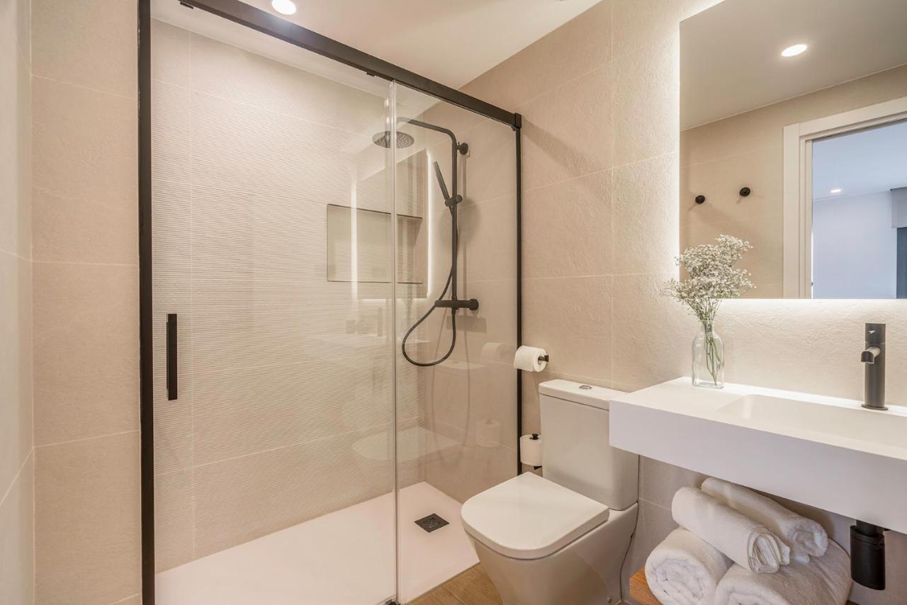 Apartsnoubcn Equador Les Corts Barcelona Exterior photo