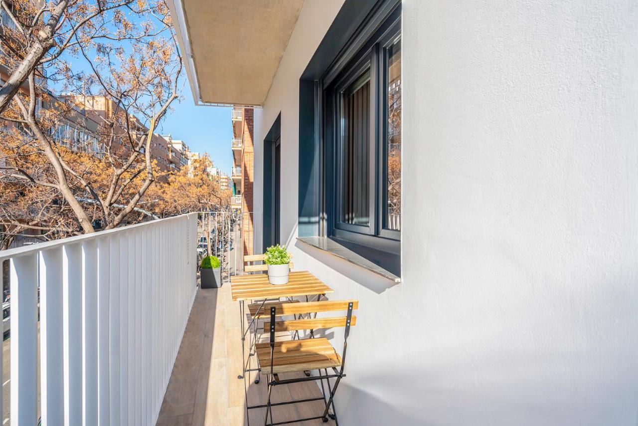 Apartsnoubcn Equador Les Corts Barcelona Exterior photo
