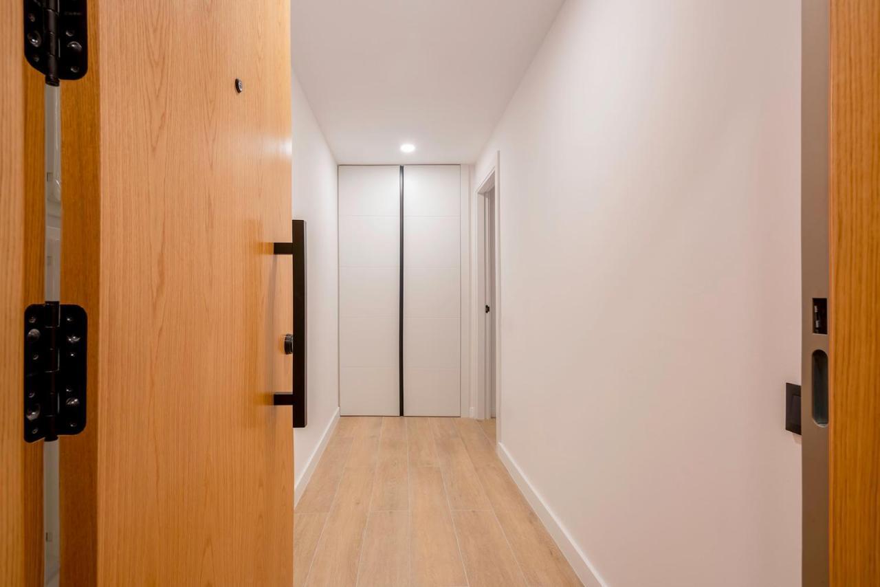Apartsnoubcn Equador Les Corts Barcelona Exterior photo